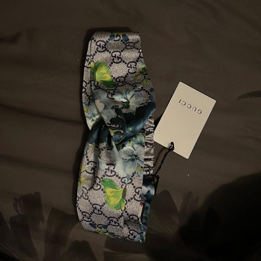 Authentic GUCCI headband